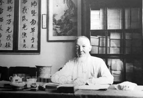 孔伯华.jpeg